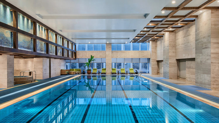 Crowne Plaza Hotel Sun Palace Beijing Pool