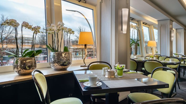 <b>Select Hotel Tiefenthal Hamburg Restaurant</b>. Images powered by <a href="https://leonardo.com/" title="Leonardo Worldwide" target="_blank">Leonardo</a>.