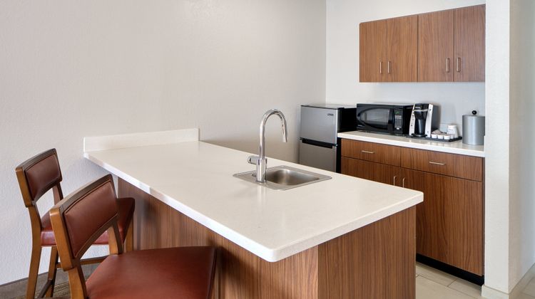 Holiday Inn Express Statesboro Room