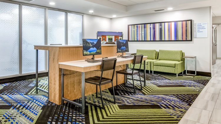 Holiday Inn Express/Stes Longview North Other