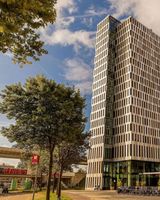 Postillion Hotel & Convention Center