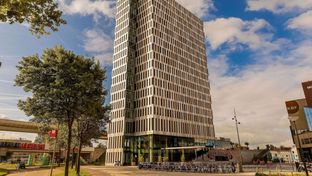 Postillion Hotel & Convention Center