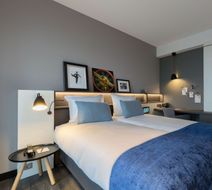 Postillion Hotel & Convention Center Room
