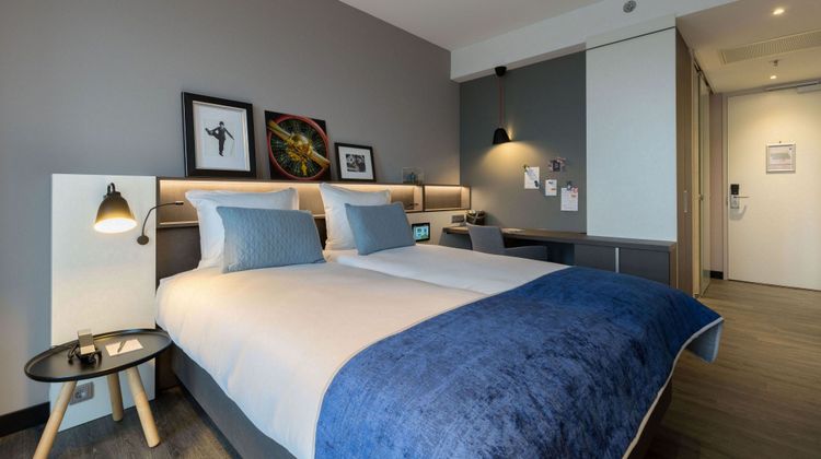 Postillion Hotel & Convention Center Room