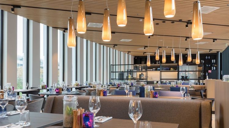 Postillion Hotel & Convention Center Restaurant