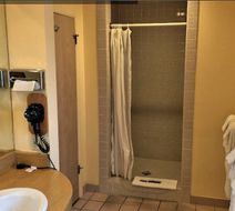 Scottish Inns Room