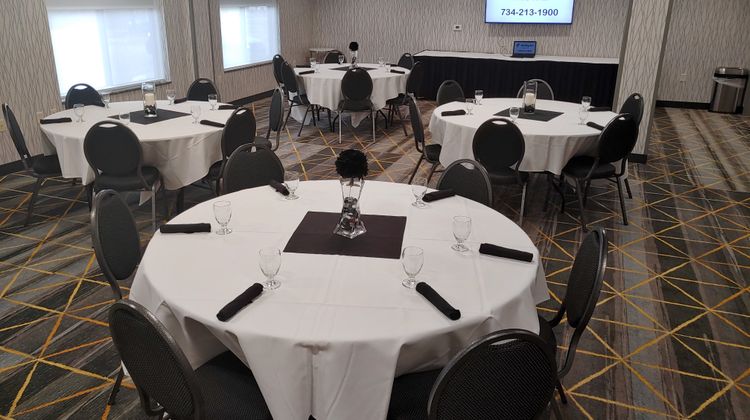 Holiday Inn Hotel & Suites Ann Arbor Ballroom