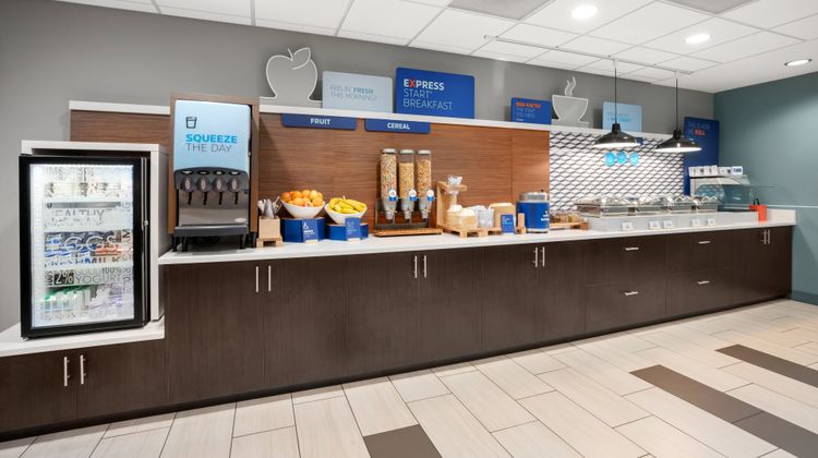 Holiday Inn Express & Suites Sumner Restaurant