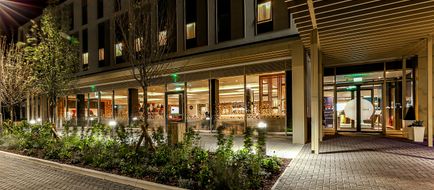 Holiday Inn Express Bicester Exterior