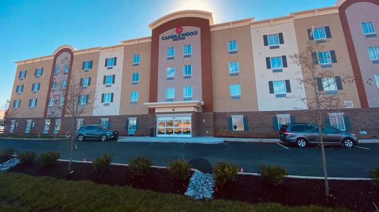 Candlewood Suites Lebanon Exterior