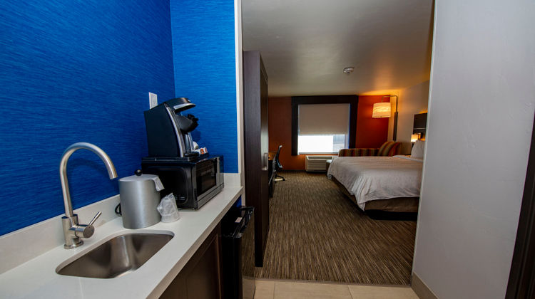 Holiday inn Express & Stes AFA Northgate Room
