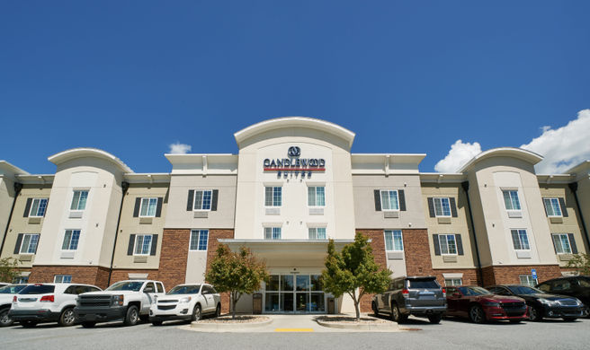 Candlewood Suites Columbus-Northeast Exterior