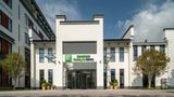 Holiday Inn Express Pinghu Exterior