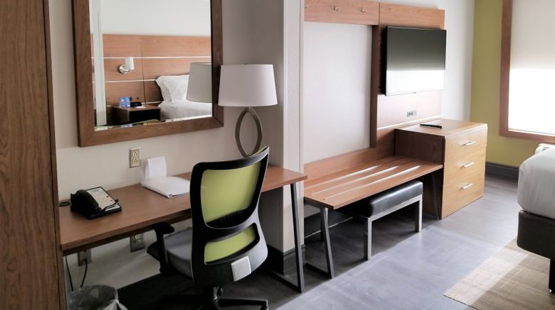 <b>Holiday Inn Express Columbia NE Room</b>. Images powered by <a href="https://www.leonardoworldwide.com/" title="Leonardo Worldwide" target="_blank">Leonardo</a>.