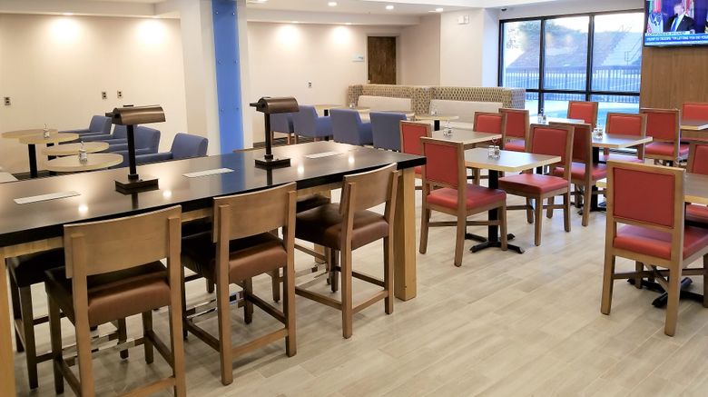 <b>Holiday Inn Express Columbia NE Restaurant</b>. Images powered by <a href="https://www.leonardoworldwide.com/" title="Leonardo Worldwide" target="_blank">Leonardo</a>.