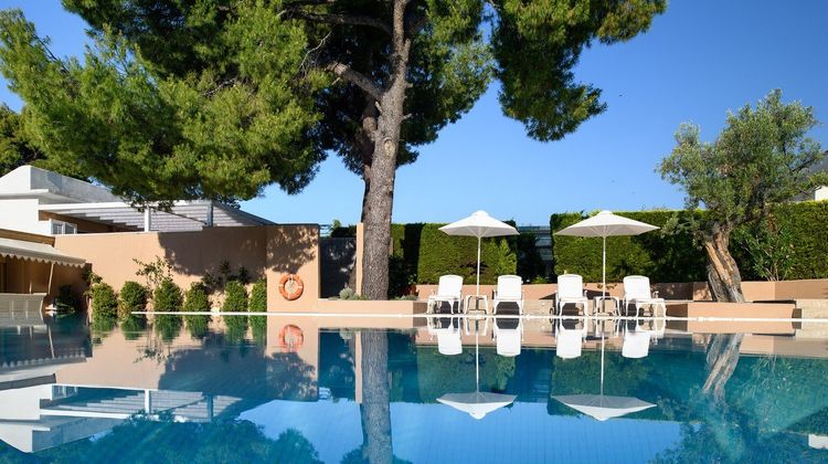 Danai Beach Resort & Villas Pool