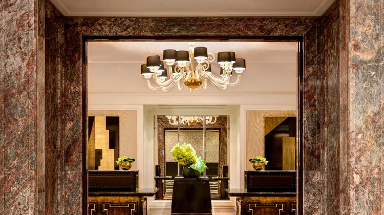Lotte New York Palace Lobby