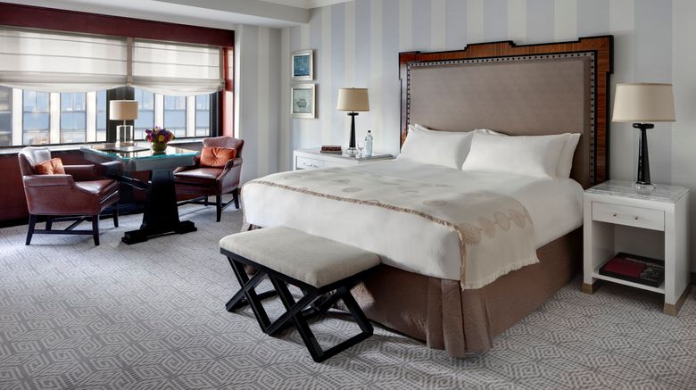 <b>Lotte New York Palace Room</b>. Images powered by <a href="https://www.leonardoworldwide.com/" title="Leonardo Worldwide" target="_blank">Leonardo</a>.