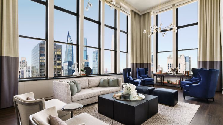 Lotte New York Palace Suite