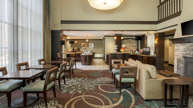 Staybridge Suites Lobby