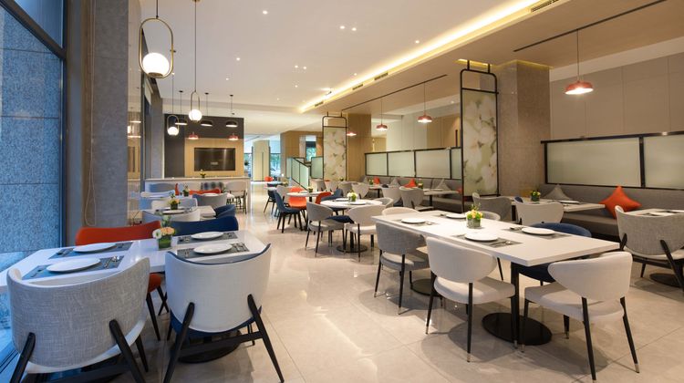 Holiday Inn Express Wuhou New City Restaurant