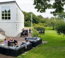 Blommenhof Hotell Exterior