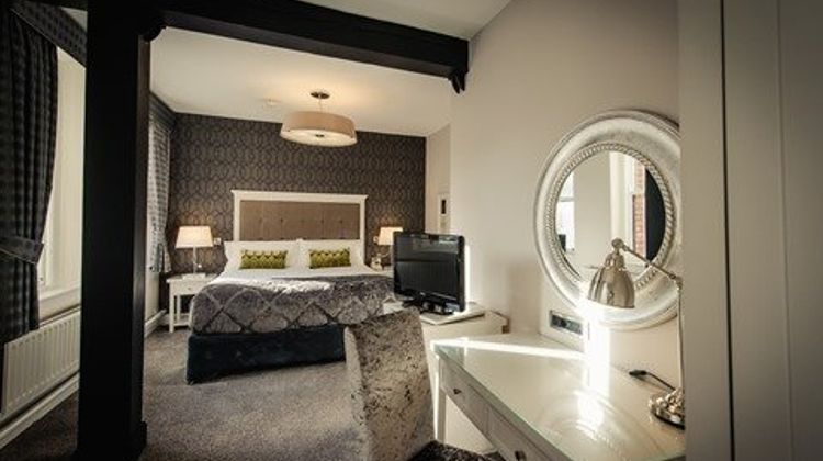 Hotel Isaacs Cork Room