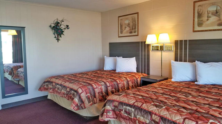 Scottish Inn Room