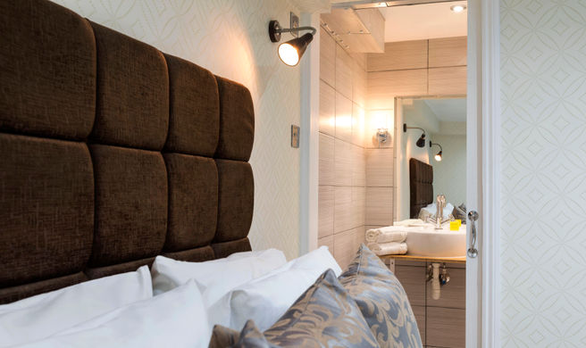 Hotel Shepherds Bush London Exterior