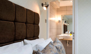 Hotel Shepherds Bush London