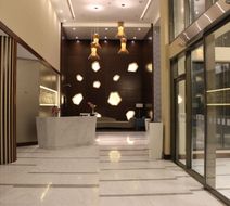 Holiday Inn Jeddah Gateway Lobby