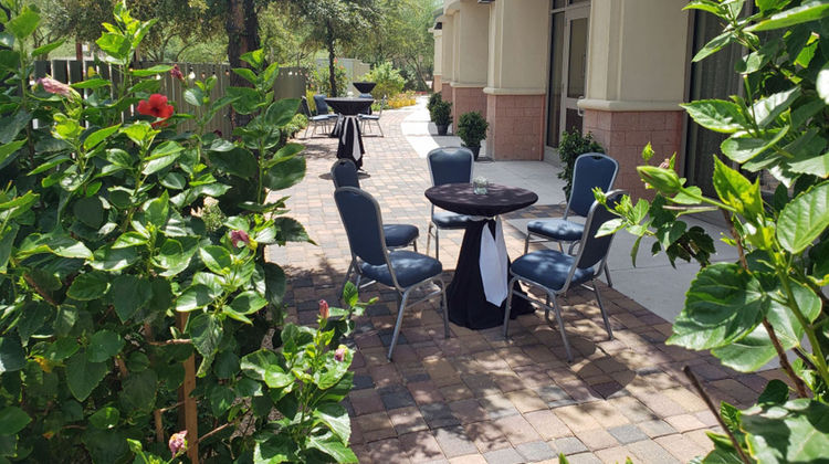 Holiday Inn & Suites Phoenix Airport Restaurant