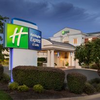 Holiday Inn Express & Suites Auburn