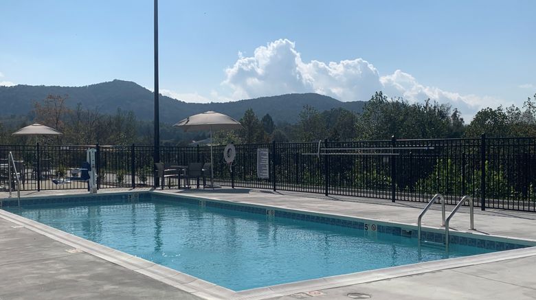 <b>Holiday Inn Express & Suites Marion Pool</b>. Images powered by <a href="https://www.leonardoworldwide.com/" title="Leonardo Worldwide" target="_blank">Leonardo</a>.