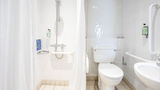 <b>Holiday Inn Express Dunfermline Room</b>. Images powered by <a href="https://www.leonardoworldwide.com/" title="Leonardo Worldwide" target="_blank">Leonardo</a>.