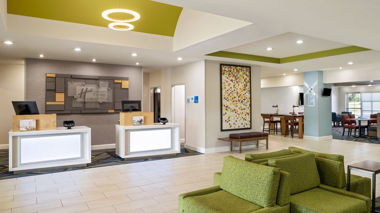 <b>Holiday Inn Express Hotel & Suites Lobby</b>. Images powered by <a href="https://www.leonardoworldwide.com/" title="Leonardo Worldwide" target="_blank">Leonardo</a>.