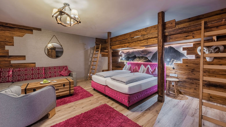 <b>Hotel Gasthof Schaefflerwirt Suite</b>. Images powered by <a href="https://www.leonardoworldwide.com/" title="Leonardo Worldwide" target="_blank">Leonardo</a>.