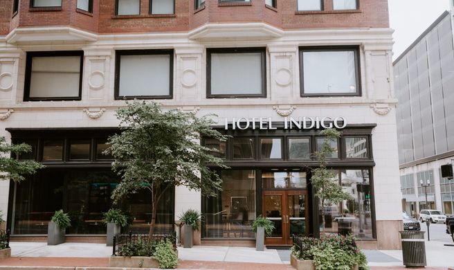 Hotel Indigo St Louis Downtown Exterior
