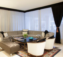 Feir's Park Hotel & Rooftop Lobby