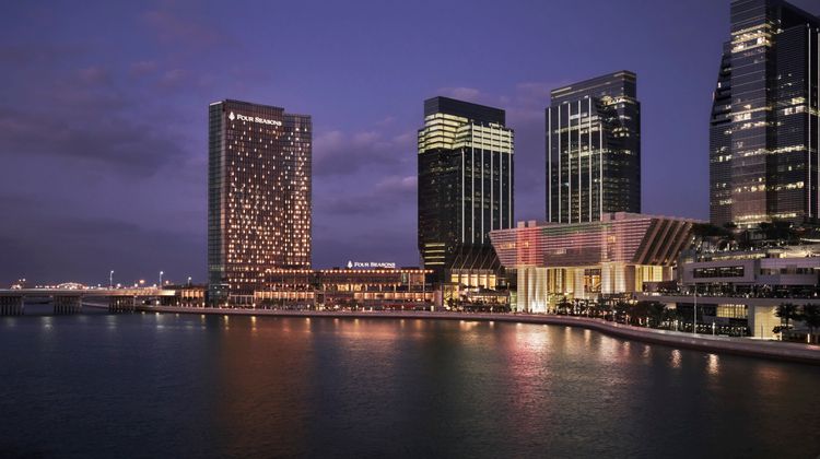 Four Seasons Abu Dhabi Exterior
