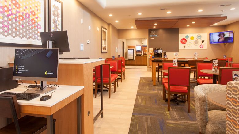 <b>Holiday Inn Express & Suites Santa Fe Other</b>. Images powered by <a href="https://www.leonardoworldwide.com/" title="Leonardo Worldwide" target="_blank">Leonardo</a>.