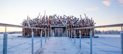 Arctic Bath Exterior