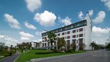 Holiday Inn Express Pinghu Exterior
