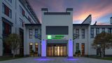 Holiday Inn Express Pinghu Exterior