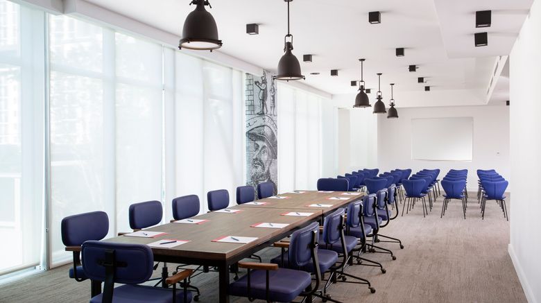 <b>Hotel Indigo Miami Brickell Meeting</b>. Images powered by <a href="https://www.leonardoworldwide.com/" title="Leonardo Worldwide" target="_blank">Leonardo</a>.