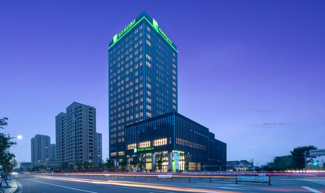 Holiday Inn Jiashan Exterior