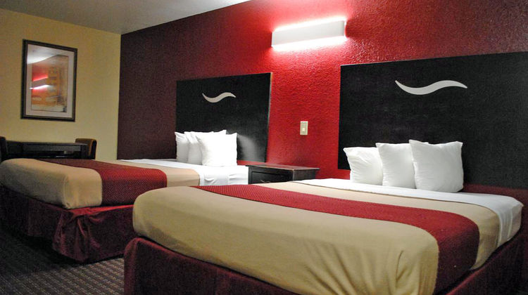 Scottish Inns Fort Worth Room