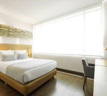 bh Usaquen Hotel Room