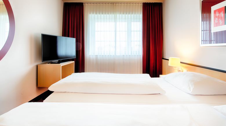 <b>Welcome Kongresshotel Bamberg Suite</b>. Images powered by <a href="https://www.leonardoworldwide.com/" title="Leonardo Worldwide" target="_blank">Leonardo</a>.