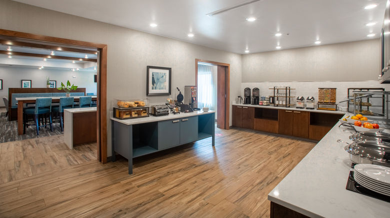 <b>Staybridge Stes Sioux Falls Southwest Restaurant</b>. Images powered by <a href="https://www.leonardoworldwide.com/" title="Leonardo Worldwide" target="_blank">Leonardo</a>.